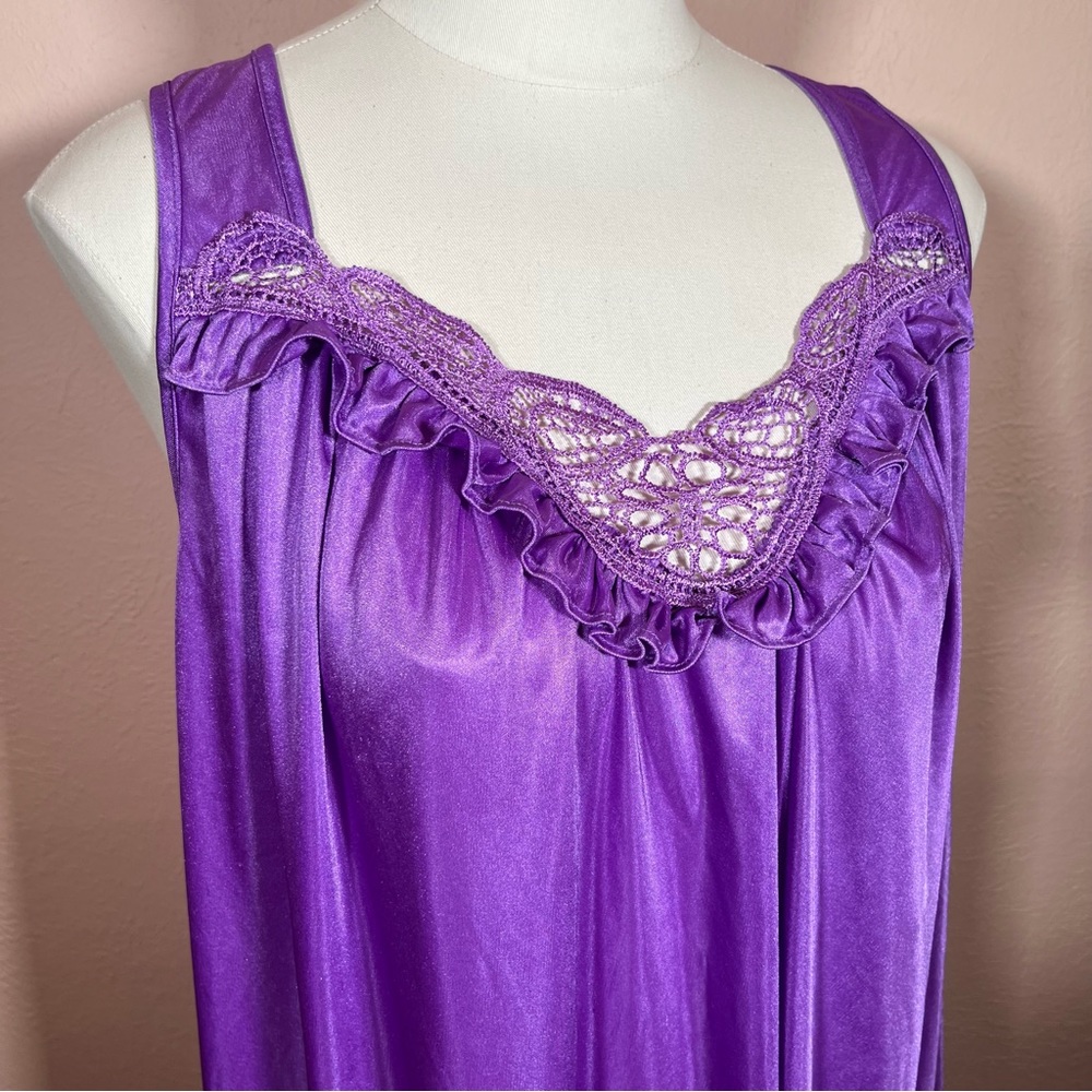 Vintage Retro Purple Satin Crochet Lace Sleeveless Short Nightgown